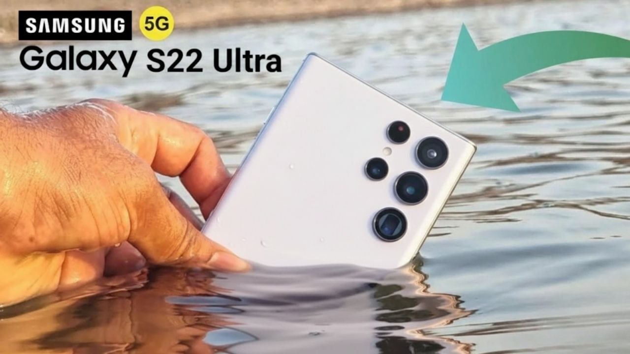 Samsung Galaxy S22 Ultra 5G with Snapdragon 898, 200MP Camera and 16GB RAM